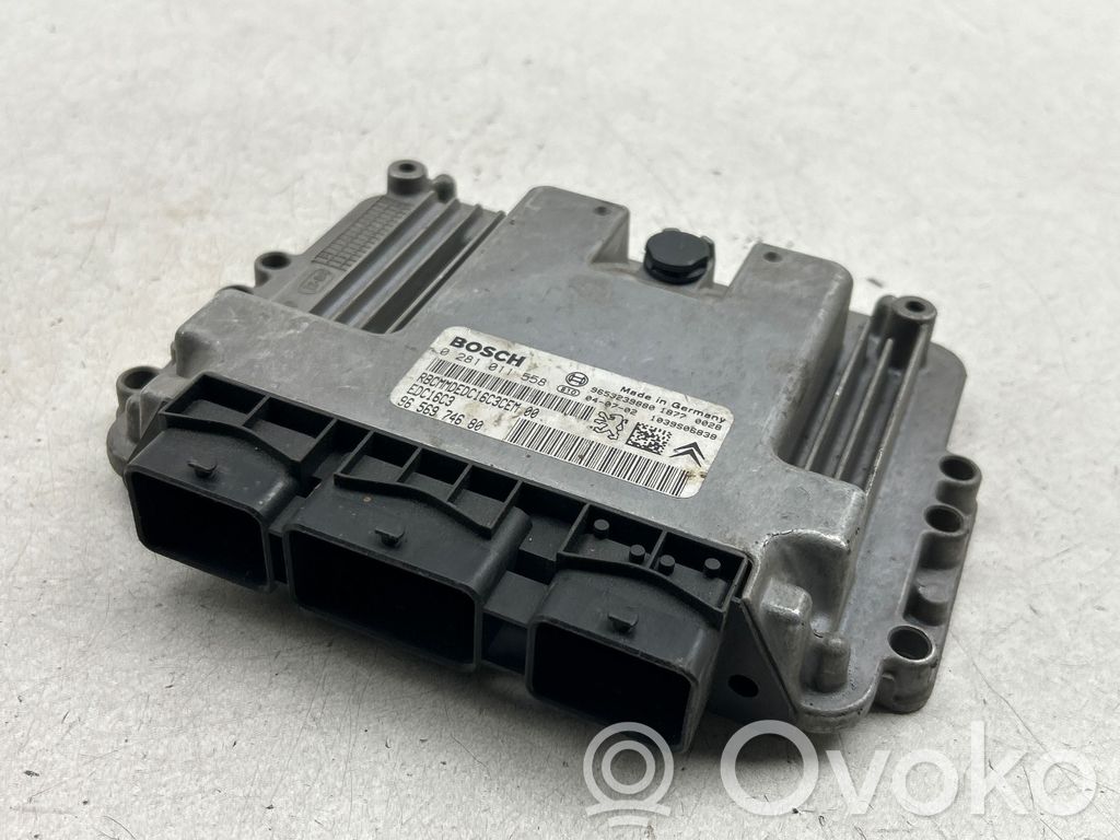 Peugeot 407 Engine control unit/module 
