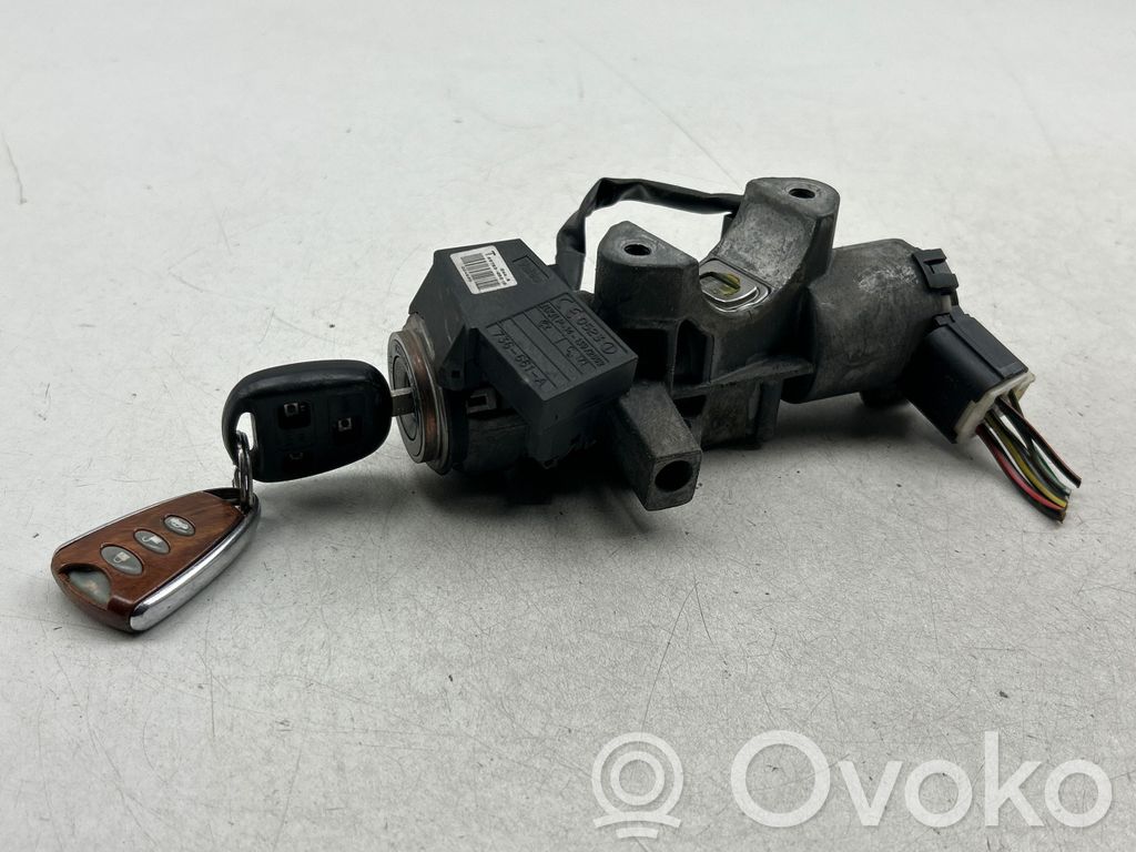 Toyota Avensis T250 Ignition lock 