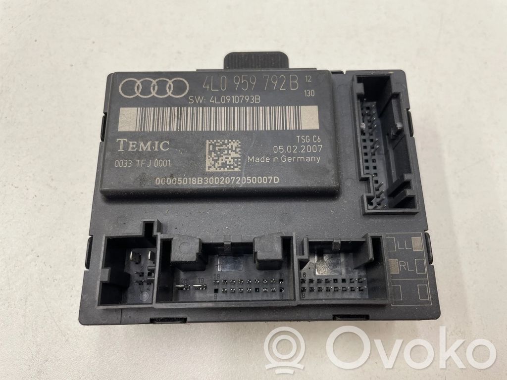Audi Q7 4L Door control unit/module 