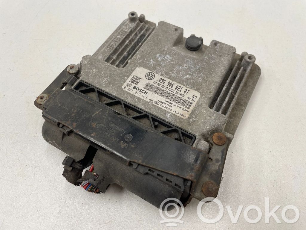 Skoda Superb B6 (3T) Engine control unit/module 