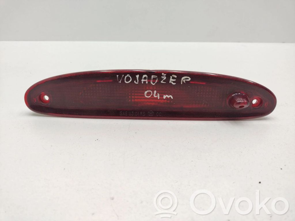 Chrysler Voyager Papildomas stop žibintas 