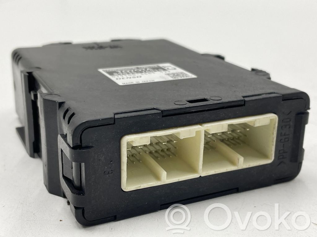 Toyota Prius (XW30) Gearbox control unit/module 