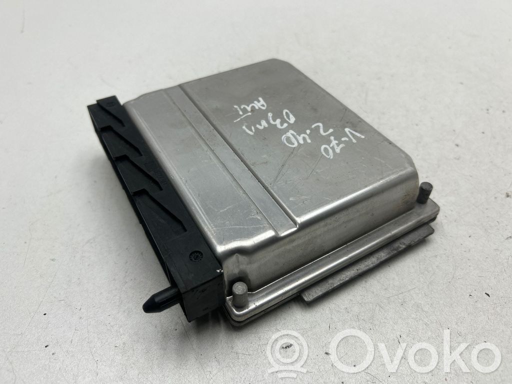Volvo V70 Engine control unit/module 
