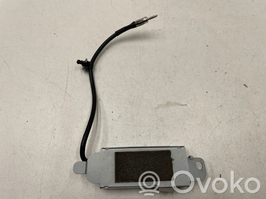 Chevrolet Captiva Antenos stiprintuvas 