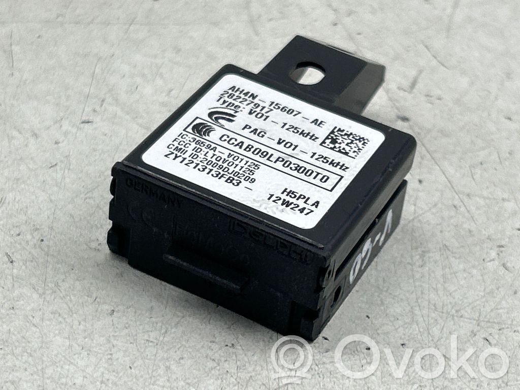 Volvo V60 Keyless (KESSY) go control unit/module 