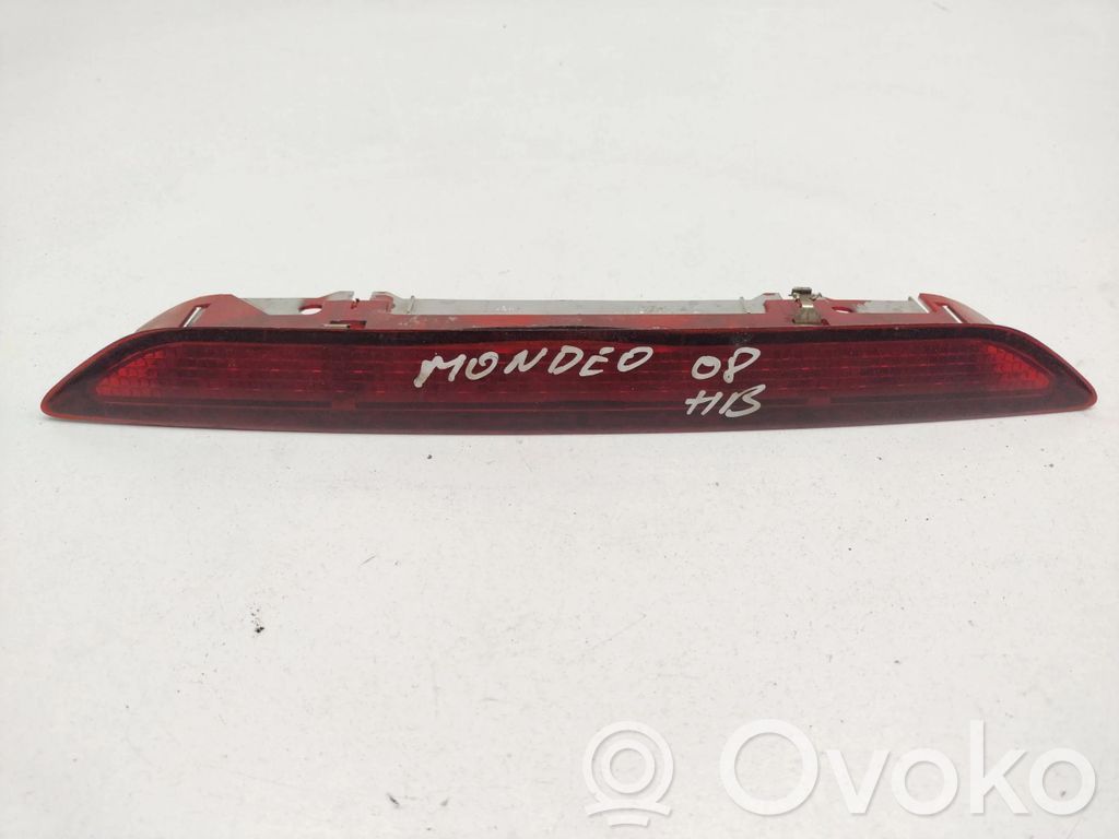 Ford Mondeo MK IV Trzecie światło stop 