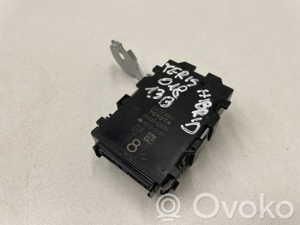 Toyota Yaris Gateway control module 