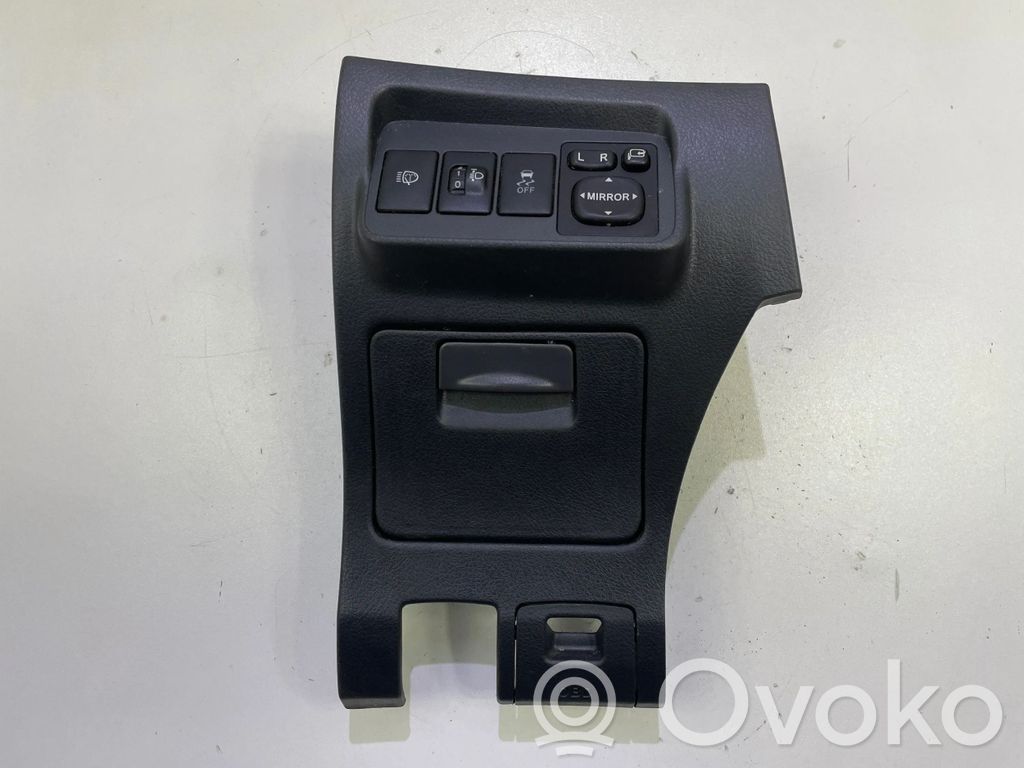 Toyota Corolla E140 E150 Panelės apdaila 