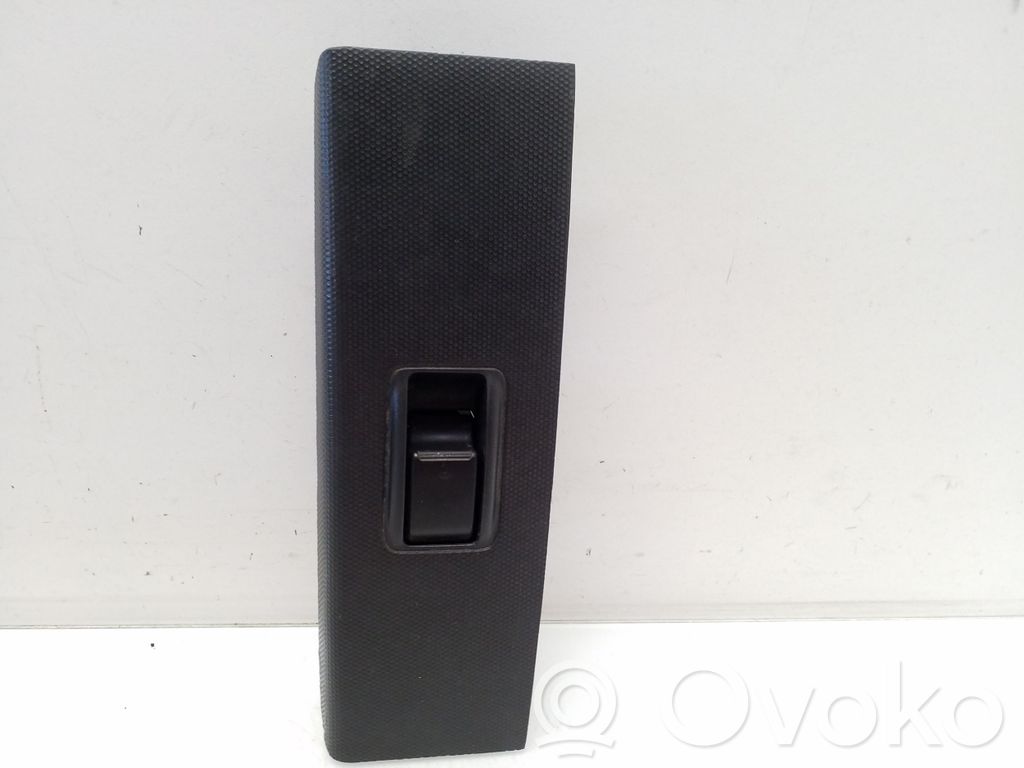 Toyota Corolla Verso AR10 Electric window control switch 