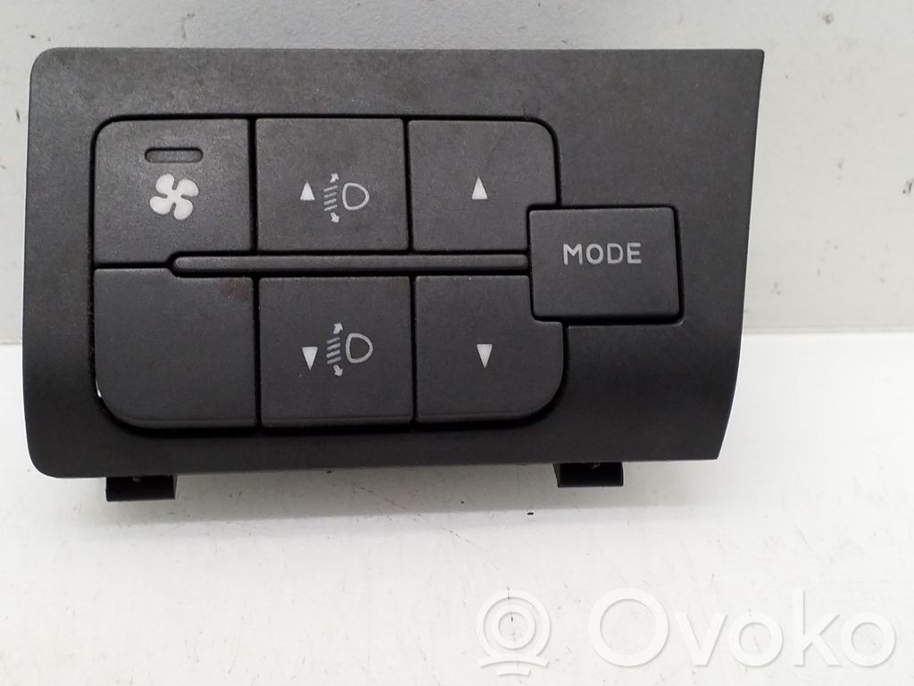 Citroen Jumper Headlight level height control switch 