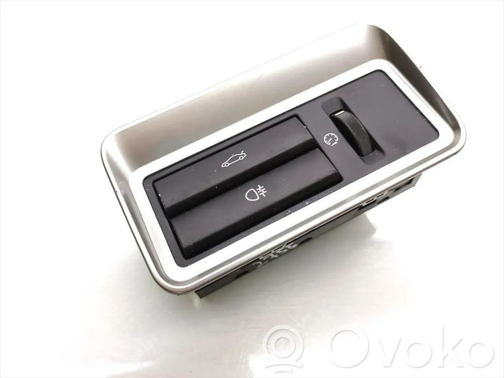 Jaguar XF Interrupteur d'ouverture de coffre 