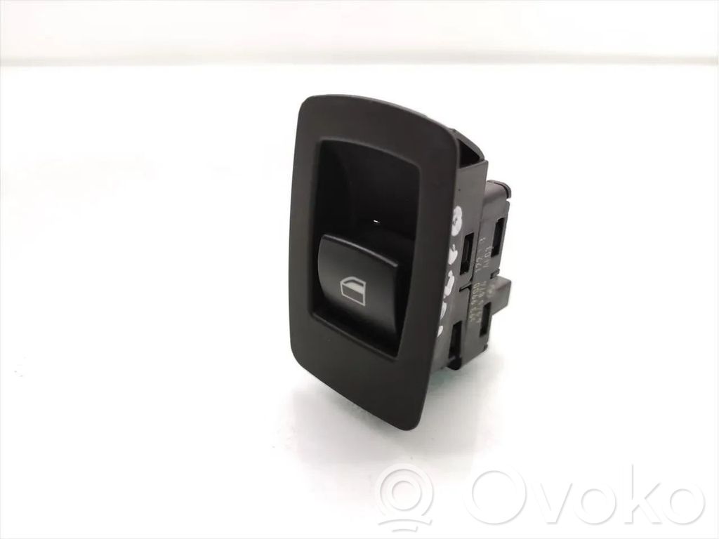 BMW 1 E81 E87 Electric window control switch 