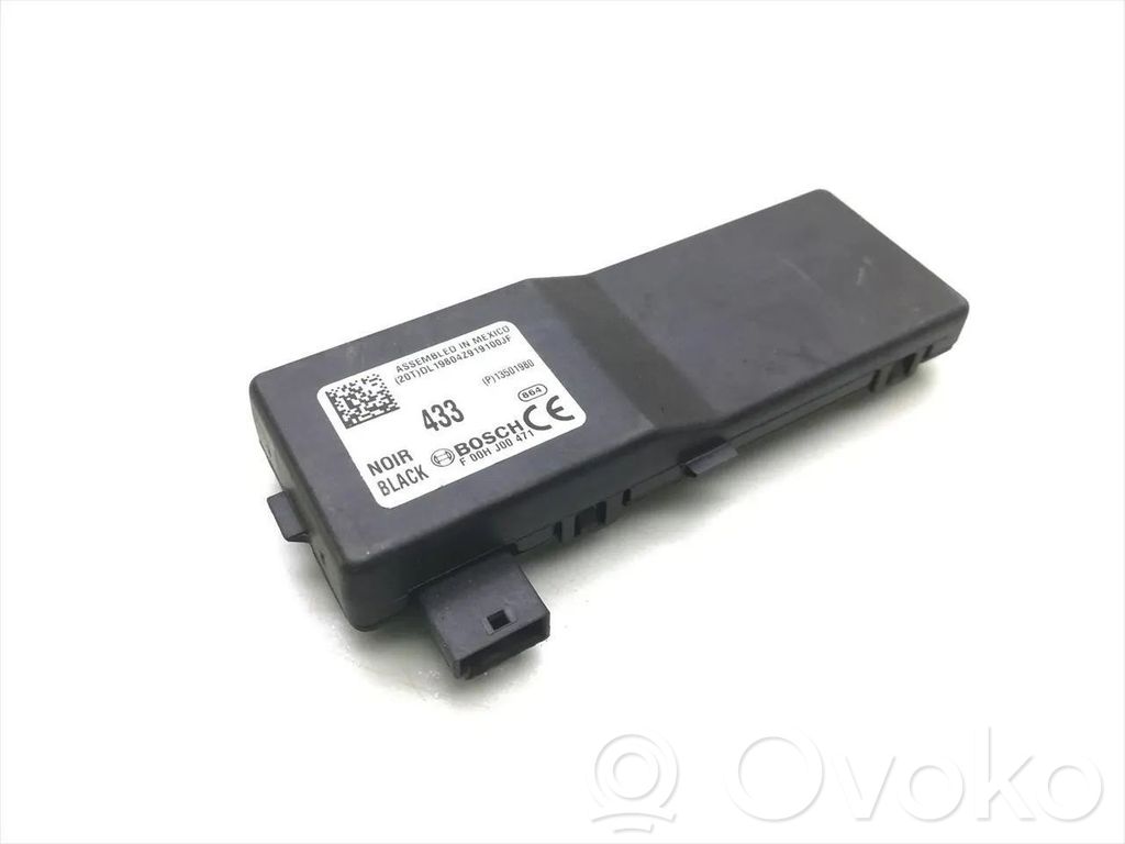 Opel Insignia B Door central lock control unit/module 