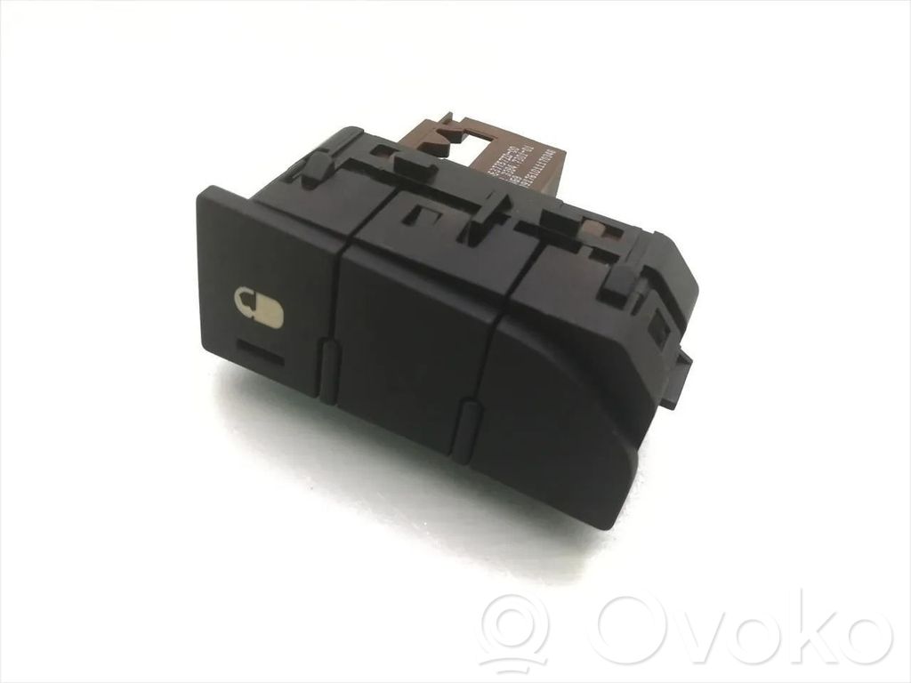 Central locking switch button   96637757ZD