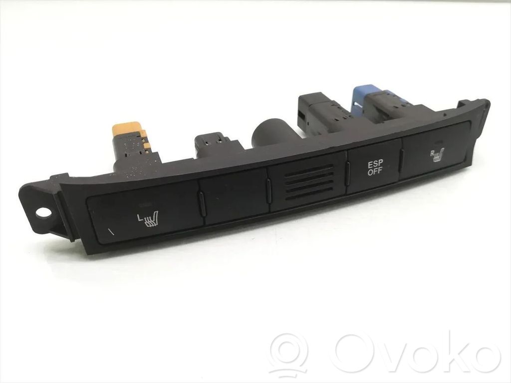 KIA Carnival Seat heating switch 