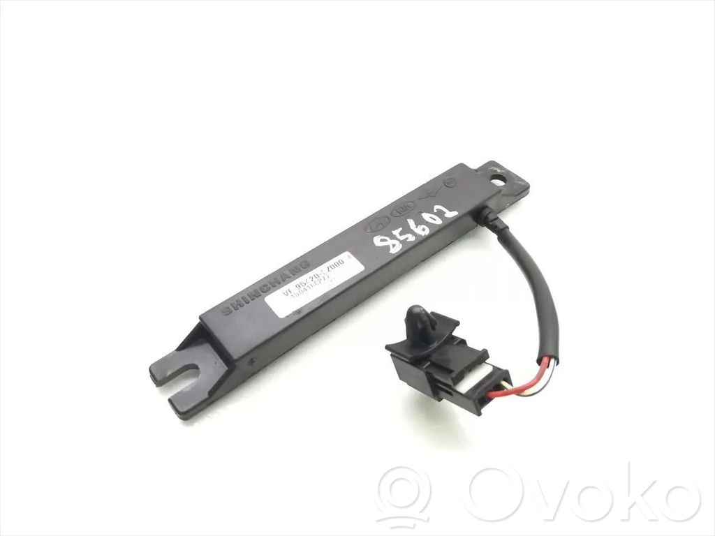 Hyundai i40 Interjero komforto antena 