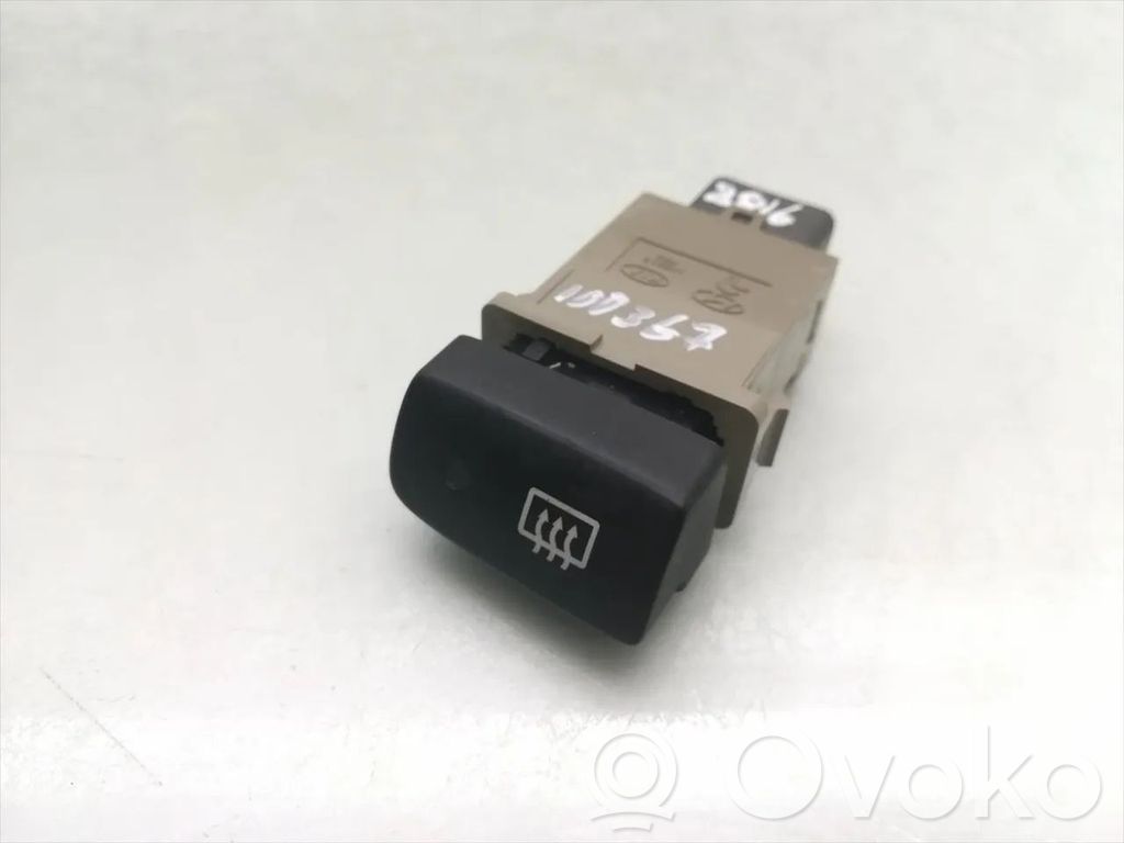 KIA Rio Windscreen/window heater switch 