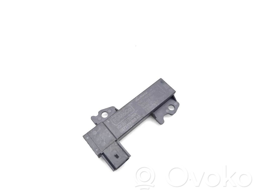 Ford Kuga II Interjero komforto antena 