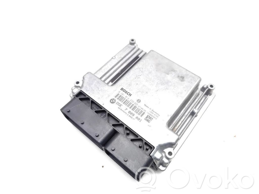 BMW 1 E81 E87 Engine control unit/module 