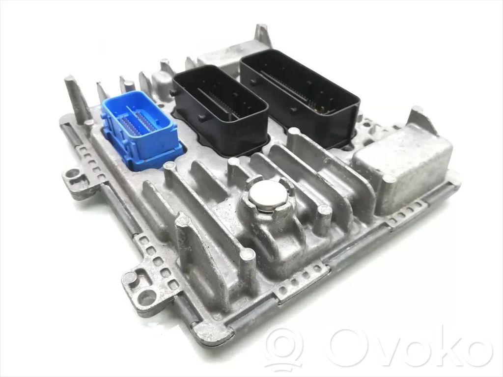 Opel Mokka Engine control unit/module 