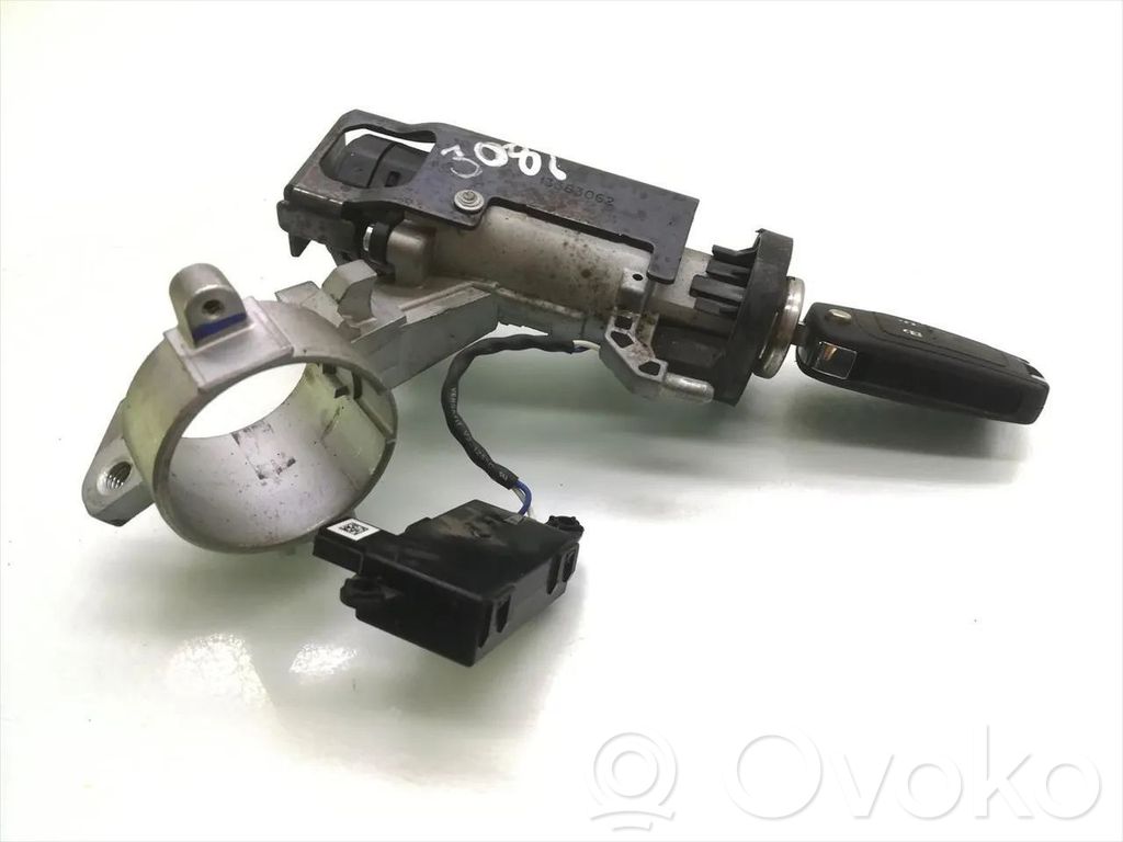 Opel Insignia A Užvedimo spynelė 