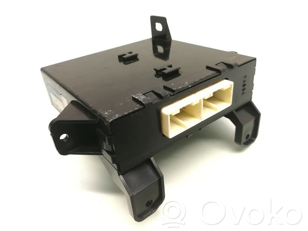 Subaru Outback Module confort 
