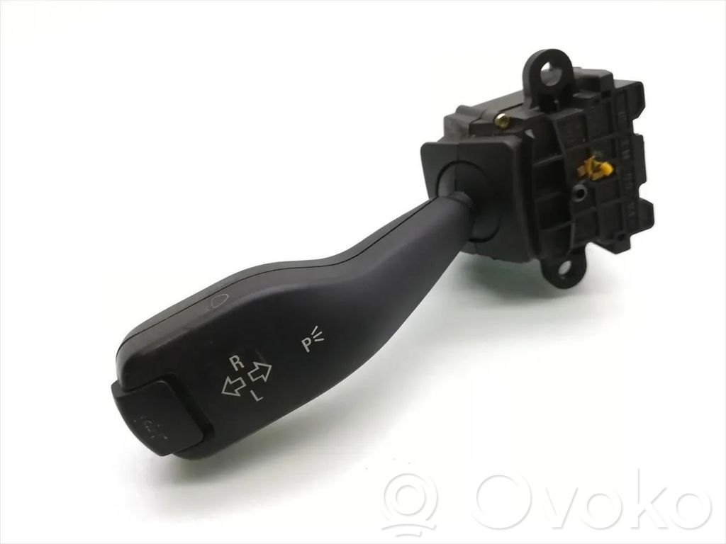 BMW X3 E83 Indicator stalk 