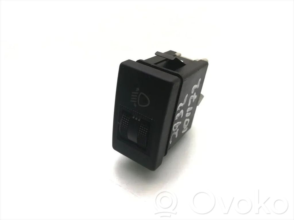 Audi A4 S4 B5 8D Headlight level height control switch 