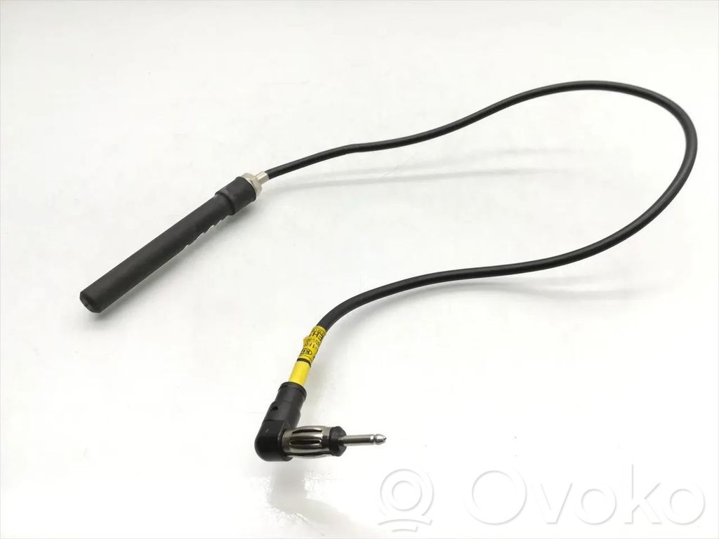KIA Ceed Radion pystyantenni 