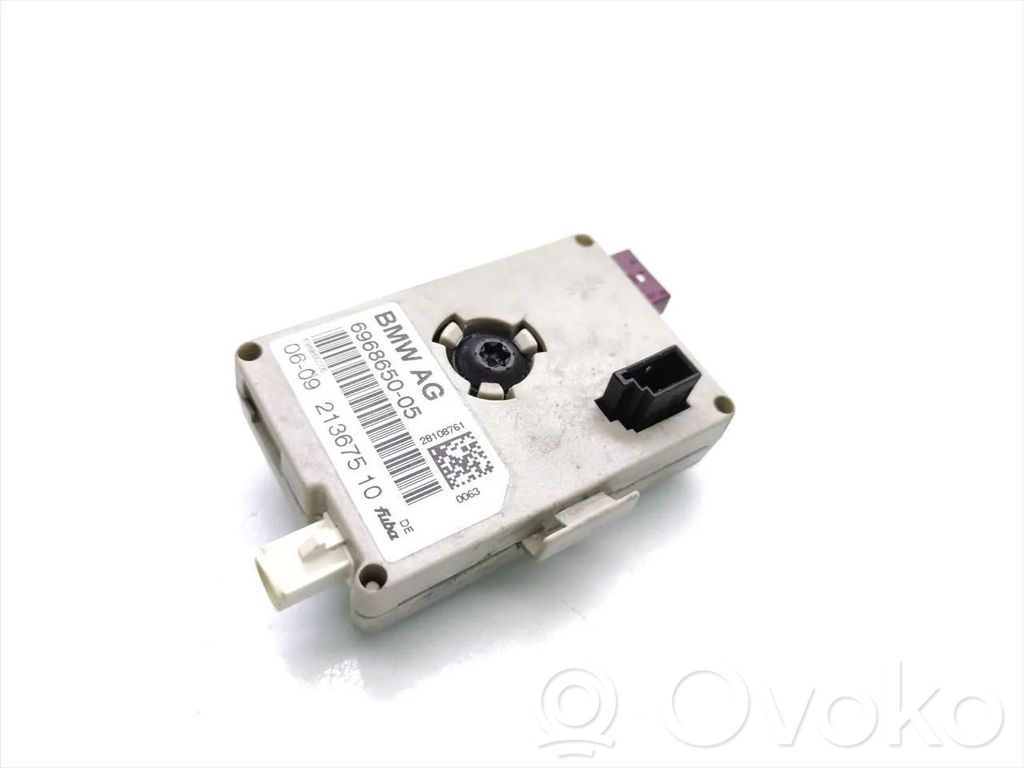 BMW 3 E90 E91 Antenos stiprintuvas 