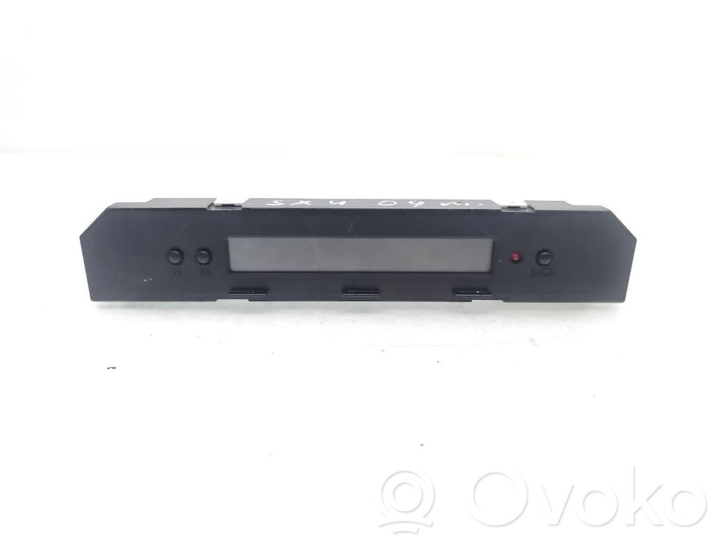Monitor / wyświetlacz / ekran   8AD518