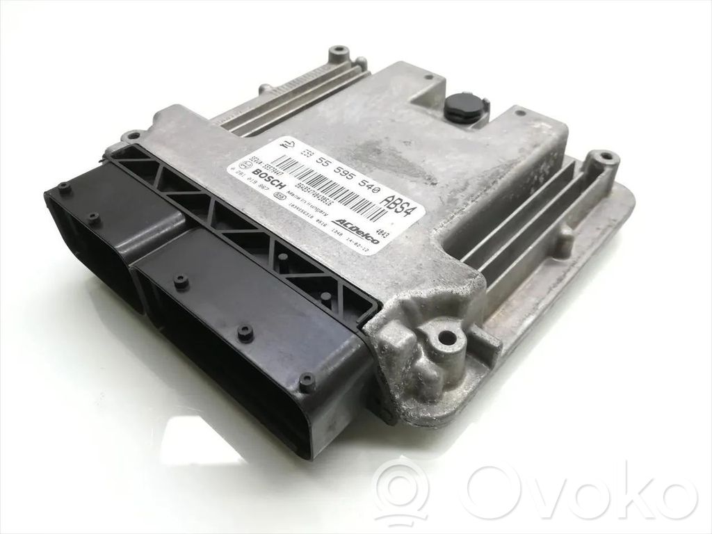 Opel Insignia A Engine control unit/module 