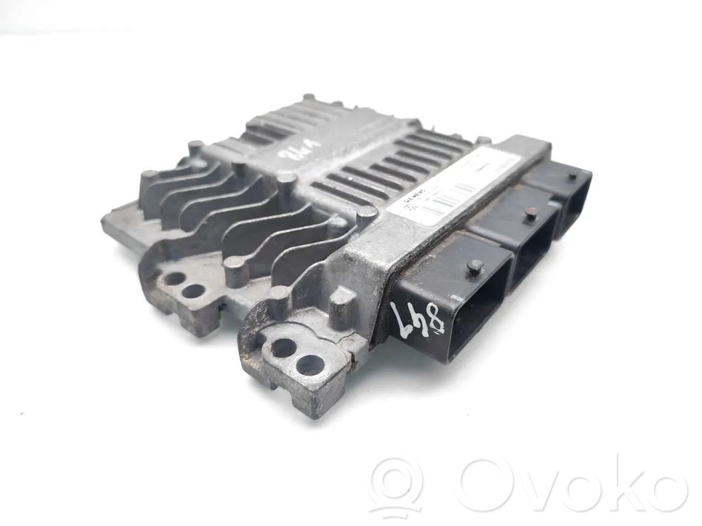 Renault Megane II Engine control unit/module 