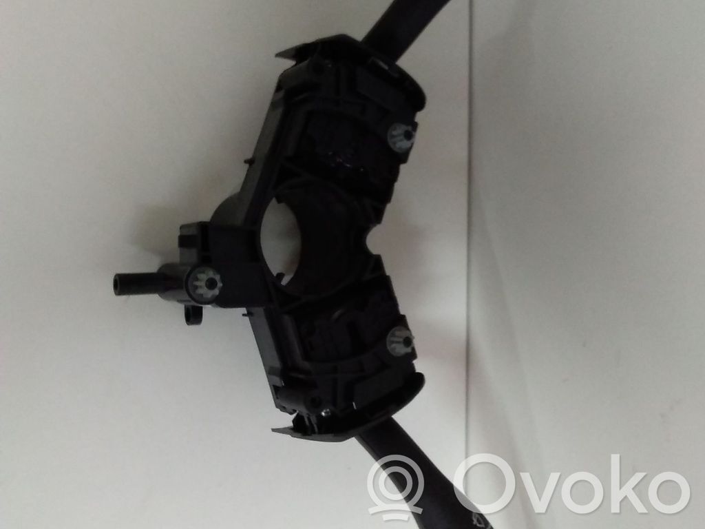 Opel Insignia B Indicator stalk 