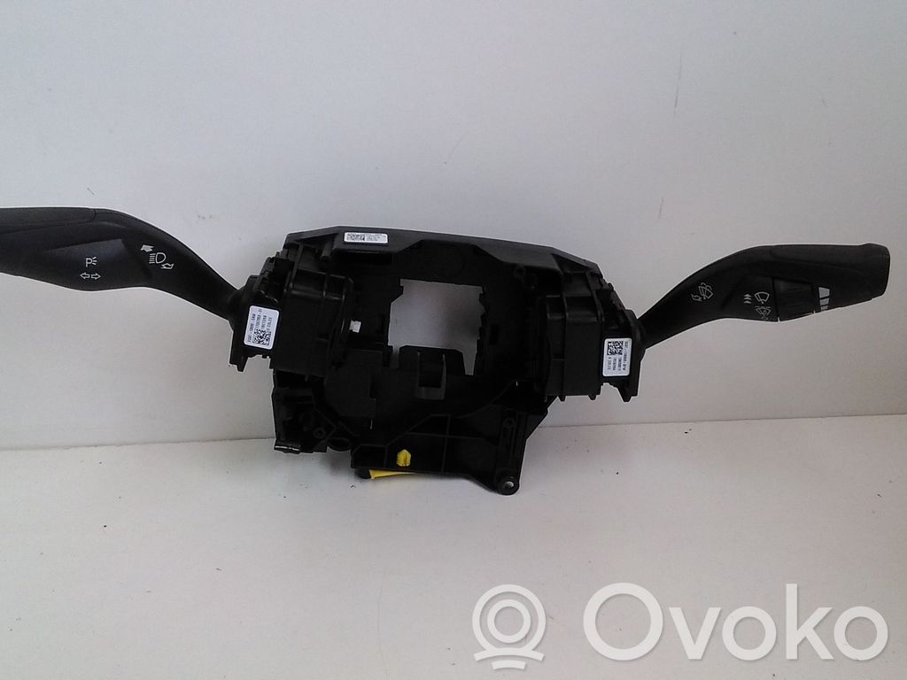 Ford Mustang VI Wiper turn signal indicator stalk/switch 