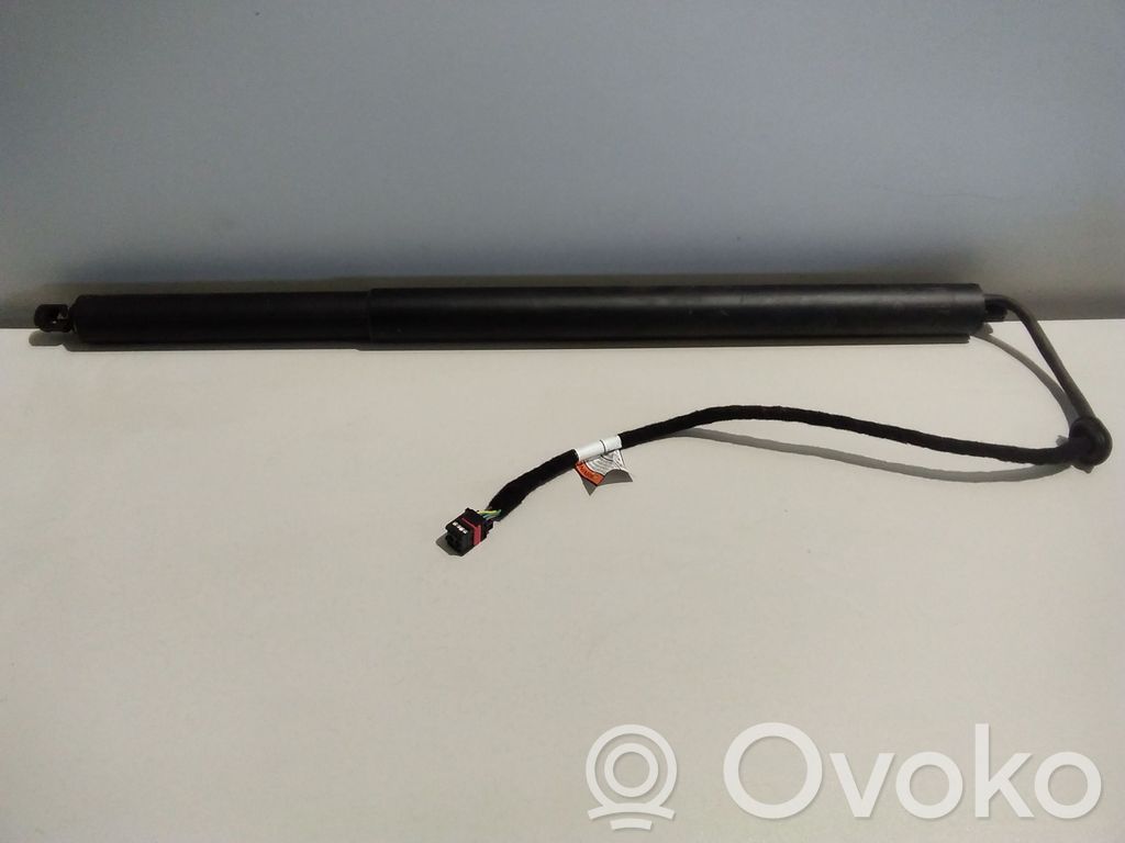 Maserati Levante Tailgate/trunk strut/damper 