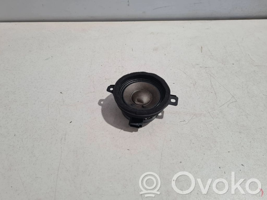 Opel Insignia B Panel speaker 