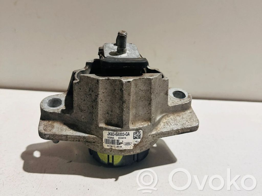 Jaguar F-Pace Engine mount bracket 