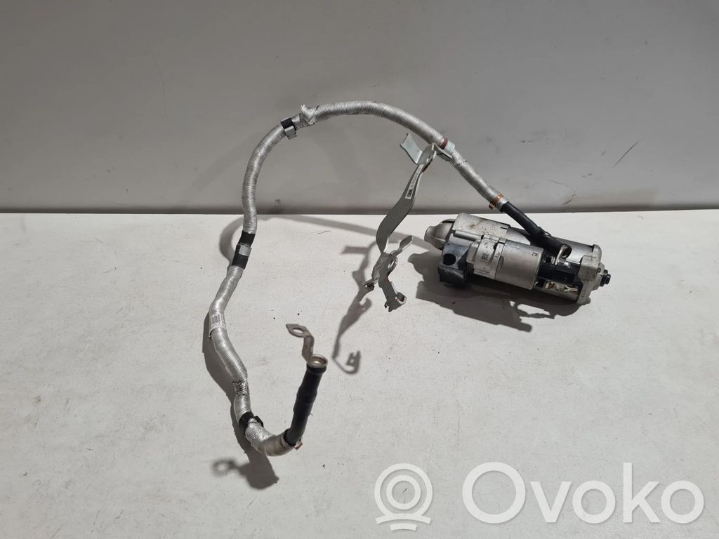 BMW 5 G30 G31 G38 Starteris 