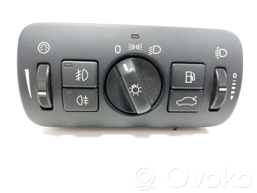 Volvo V70 Light switch 