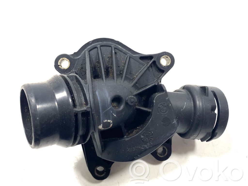 BMW 5 E60 E61 Thermostat/thermostat housing 