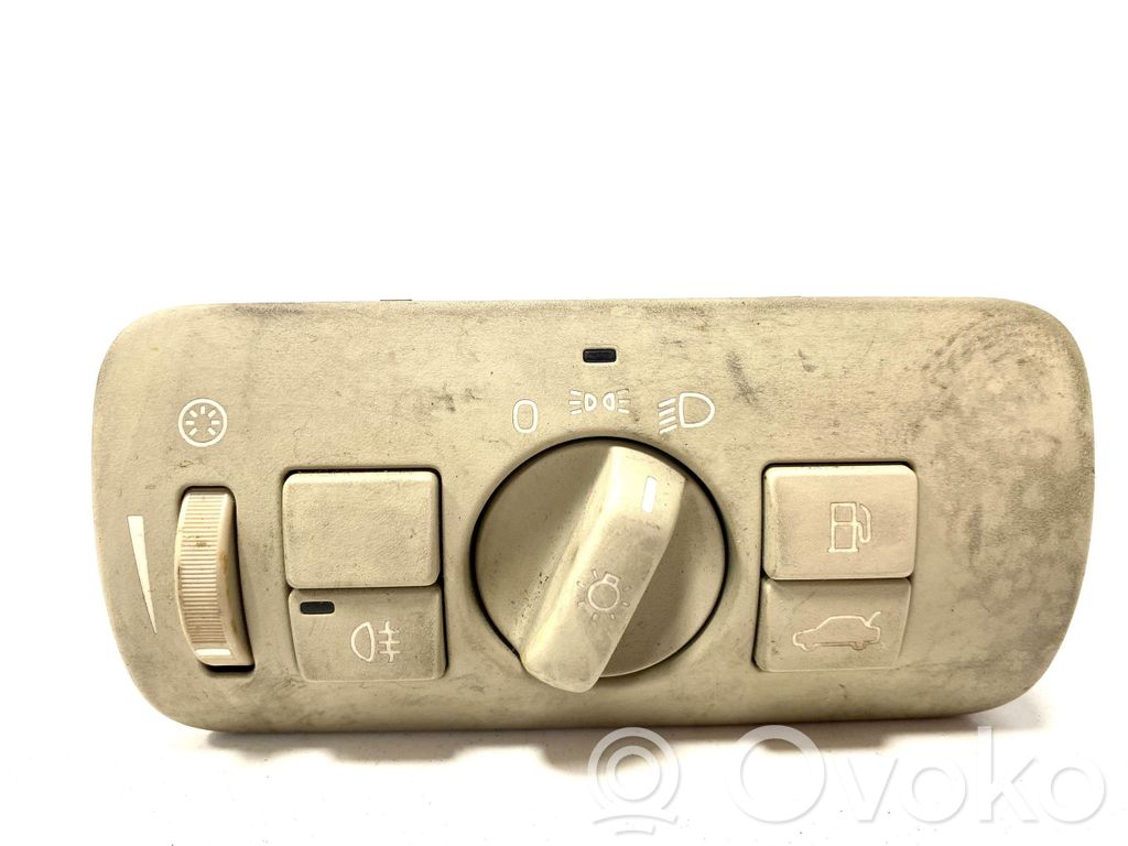 Volvo XC60 Light switch 