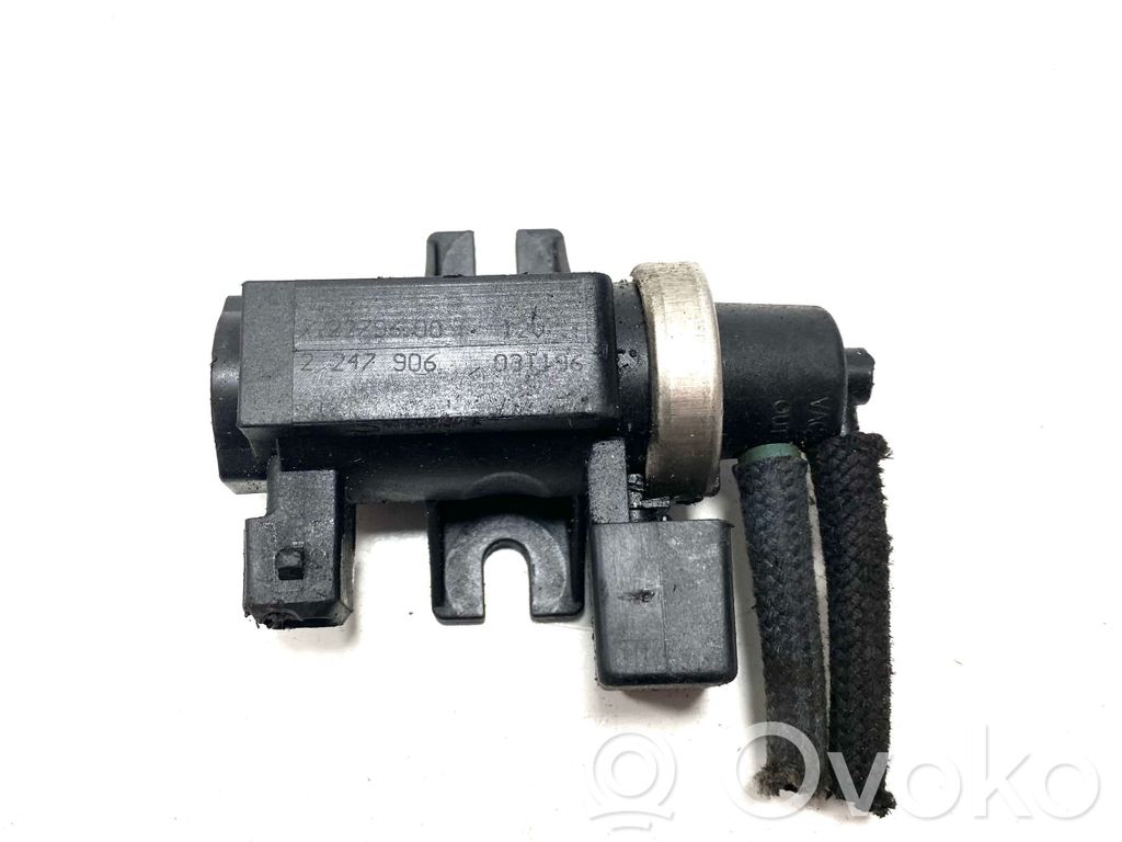 BMW 5 E39 Turbo solenoid valve 