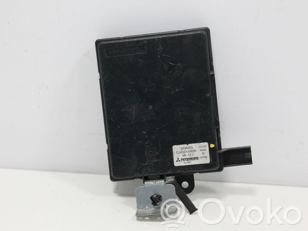 Citroen C-Crosser Fan control module 