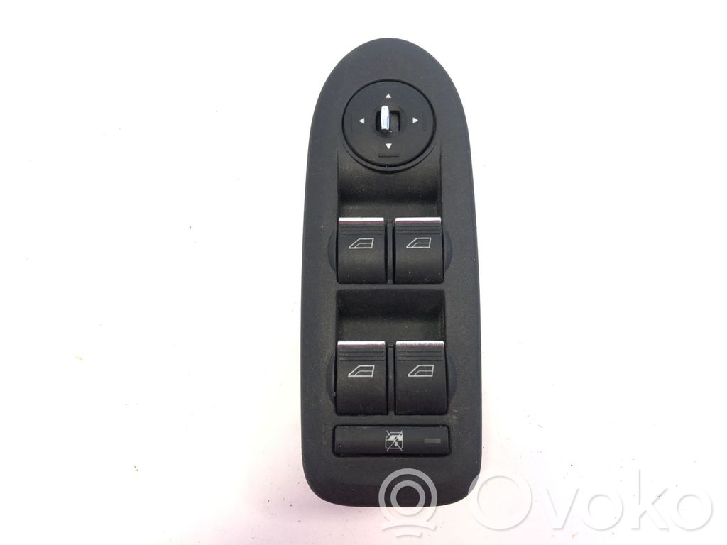 Ford C-MAX I Electric window control switch 