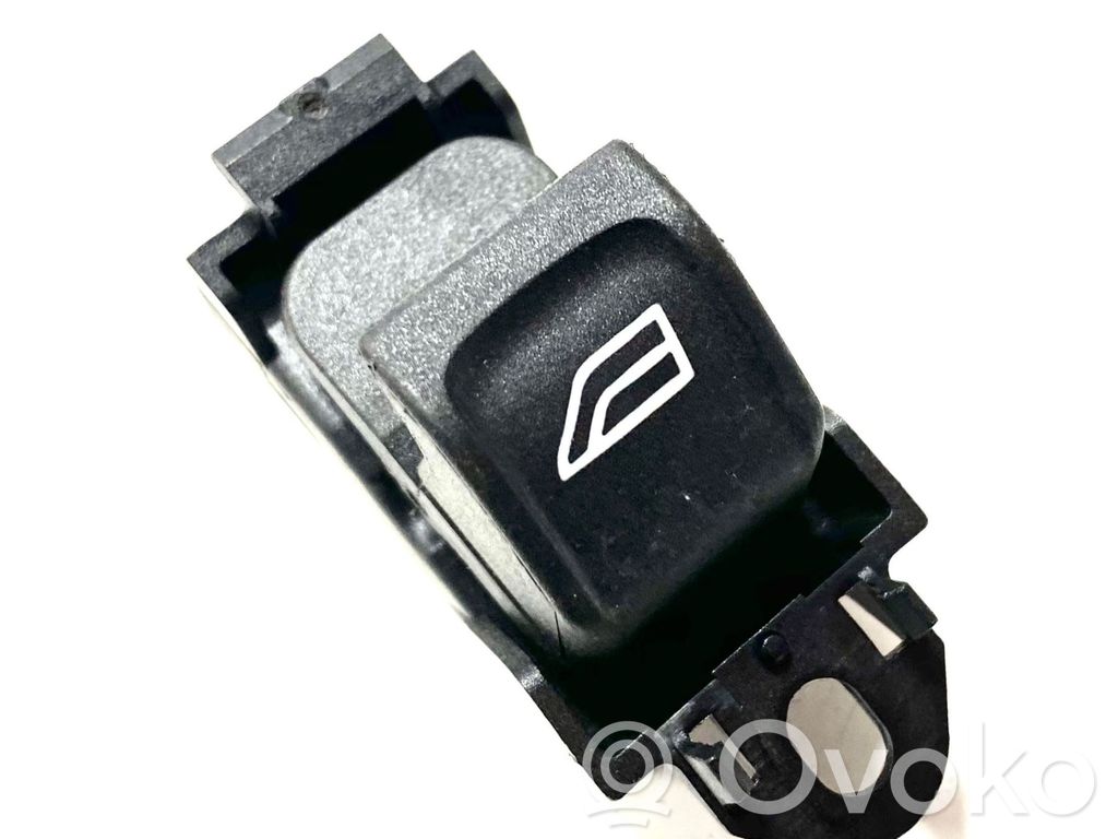 Volvo XC60 Electric window control switch 