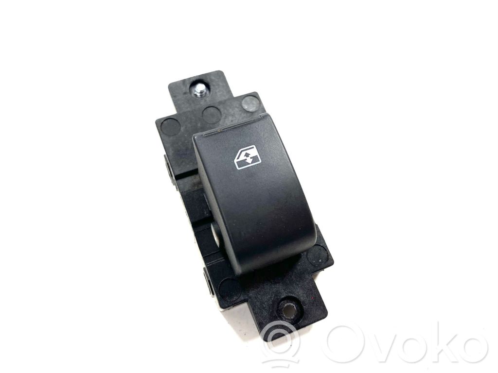 Opel Antara Electric window control switch 