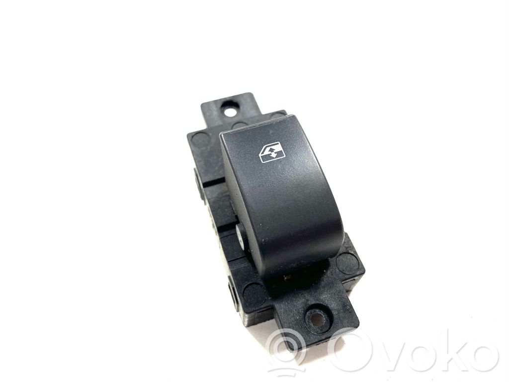 Opel Antara Electric window control switch 