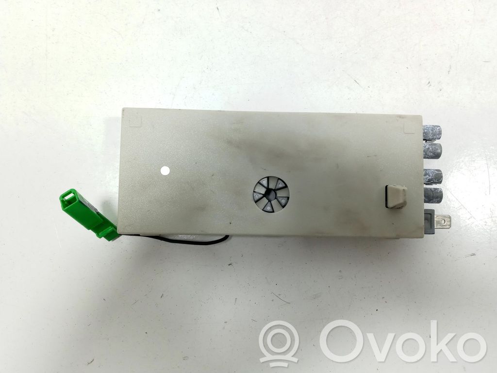 Volvo XC60 Antenos stiprintuvas 