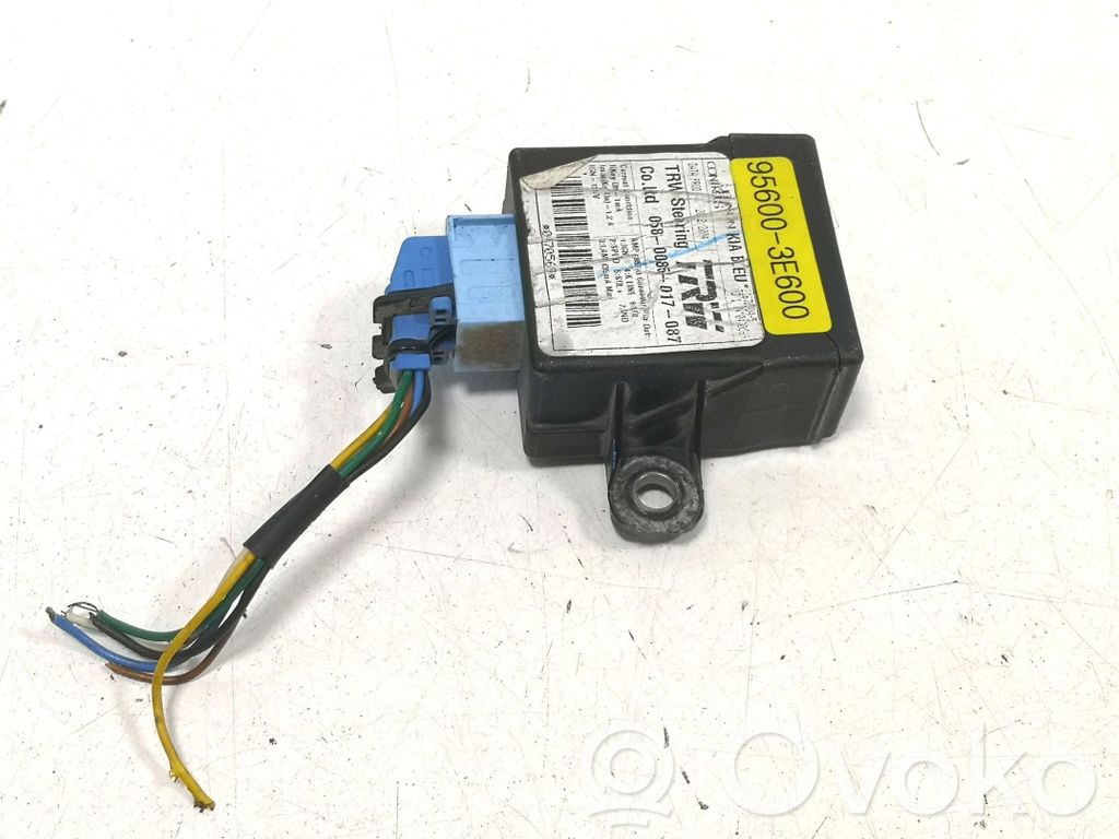 KIA Sorento Power steering control unit/module 